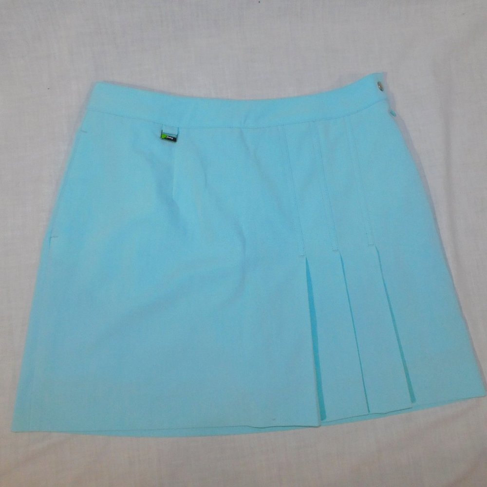 SWING Better Court Womens 4 powder blue Tennis Golf Skirt with Shorts Skort